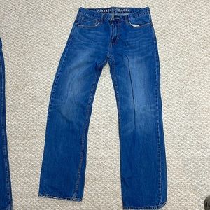 Low loose fit 32x34 in good shape!